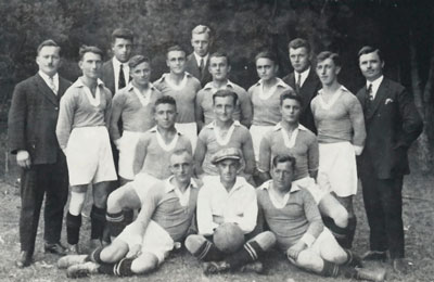 https://www.sv-erlenbach.de/wp-content/uploads/2019/02/1938_Fußballer.jpg