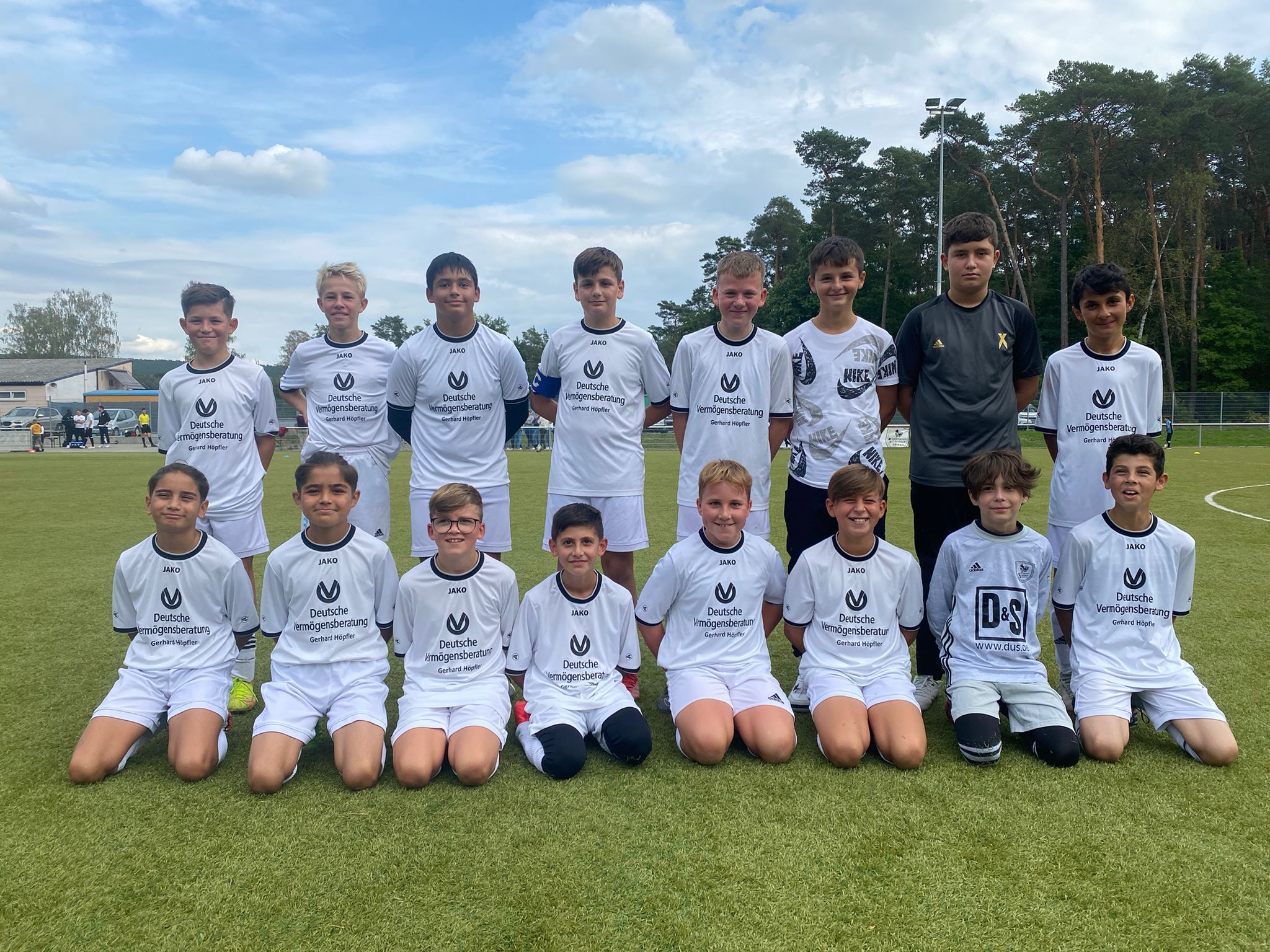 https://www.sv-erlenbach.de/wp-content/uploads/2022/09/U13_22_23.jpg